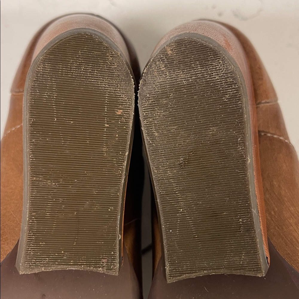 Kork- Ease Chianne Brown Leather Oxford
Lace Up Ankle Bootie Size 8 - Picture 10 of 17